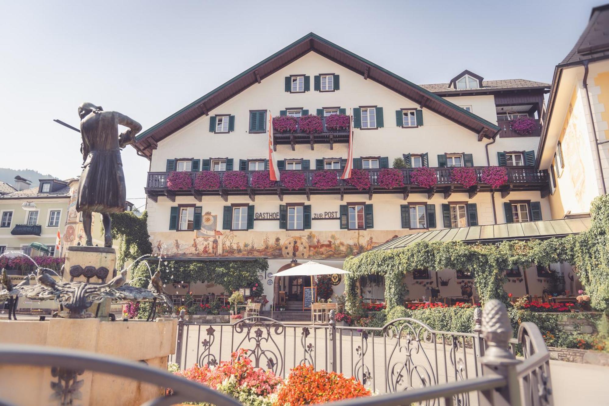 Hotel Gasthof Zur Post Sankt Gilgen Exteriör bild